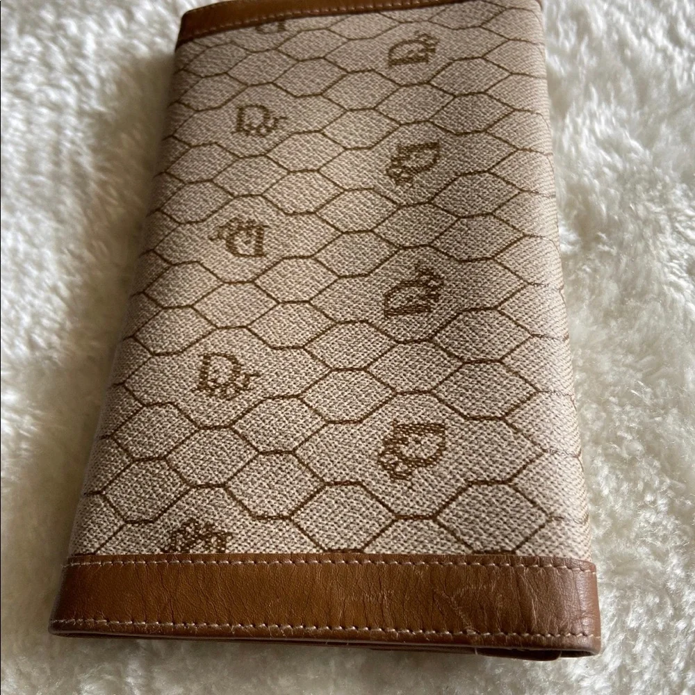 Christian Dior wallet